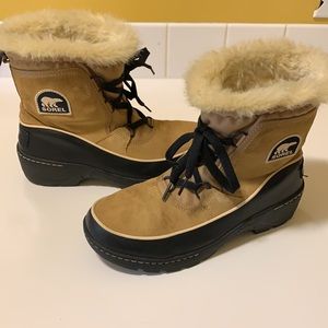 Sorel Women’s Tivoli III Winter Boots